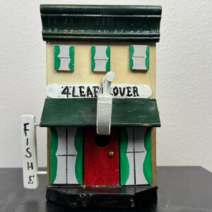 Handmade Wooden Irish Pub Birdhouse Leaf Clover Fishing & Chips Multi-Color